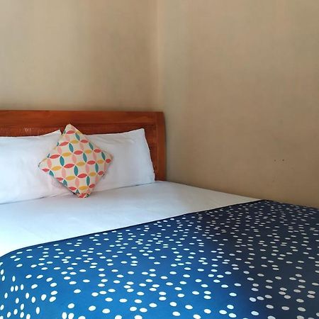 Asta Homestay Îles Îles Karimunjawa Extérieur photo