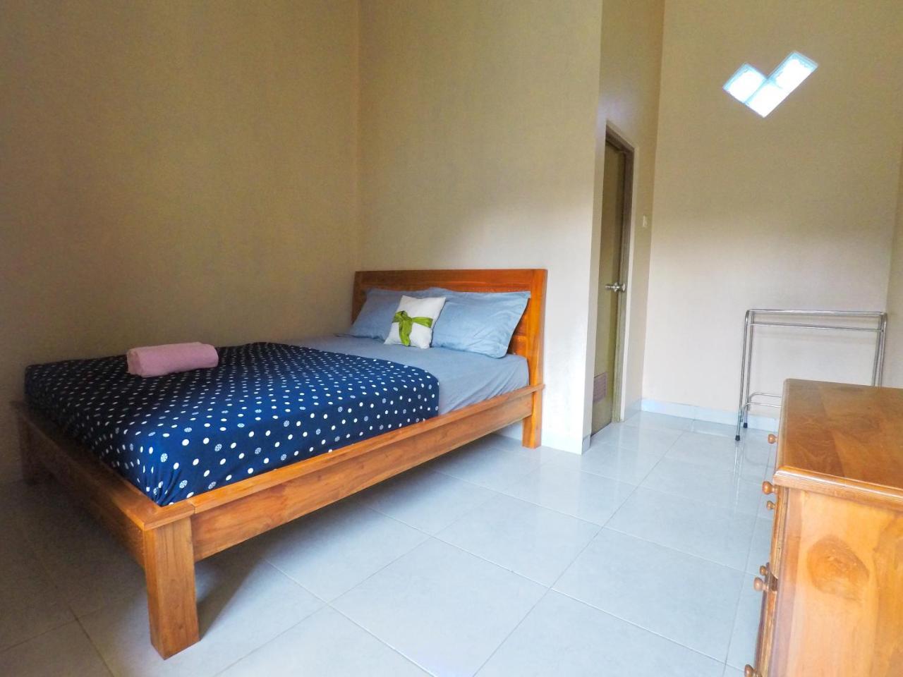 Asta Homestay Îles Îles Karimunjawa Extérieur photo
