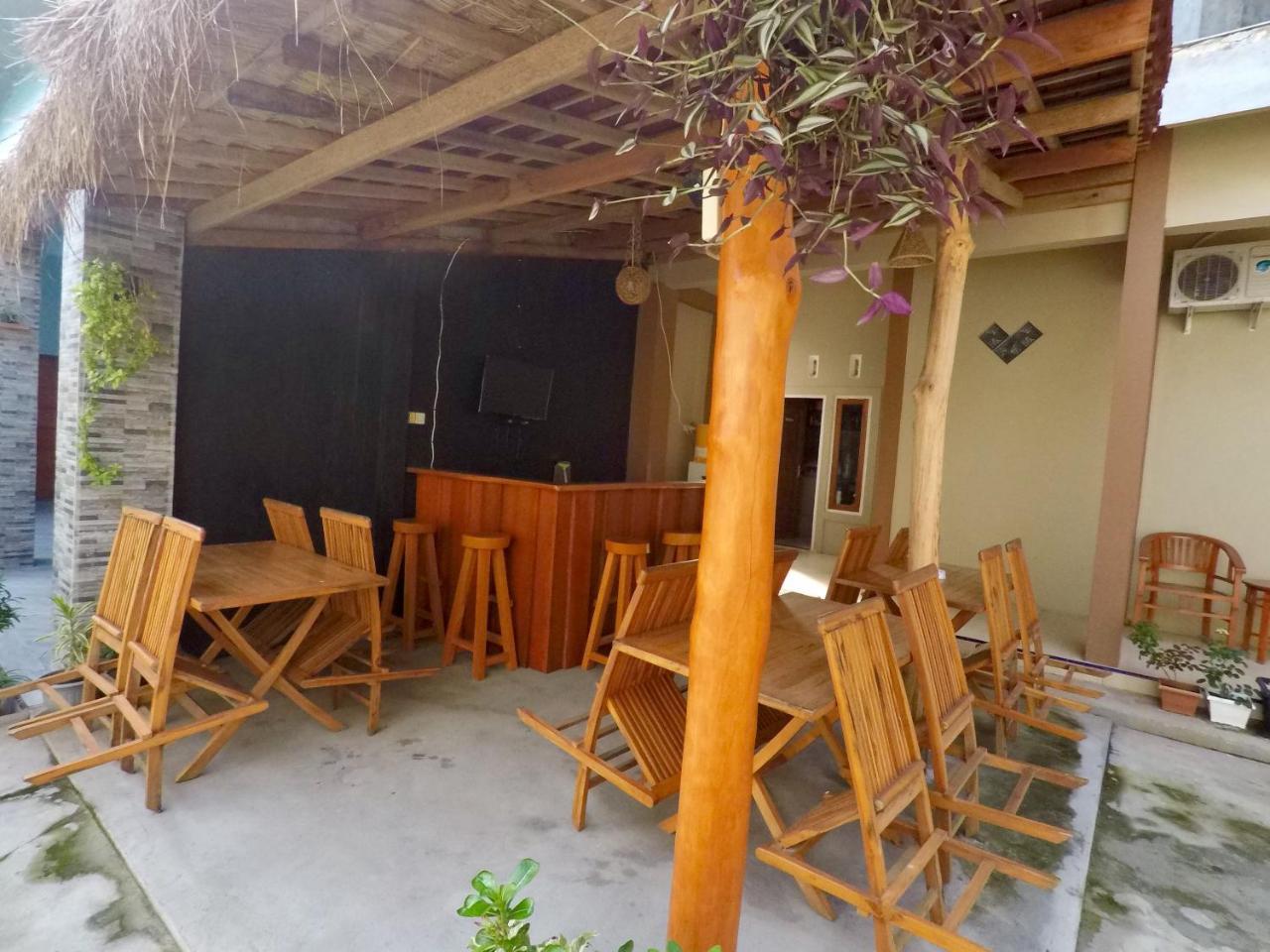 Asta Homestay Îles Îles Karimunjawa Extérieur photo