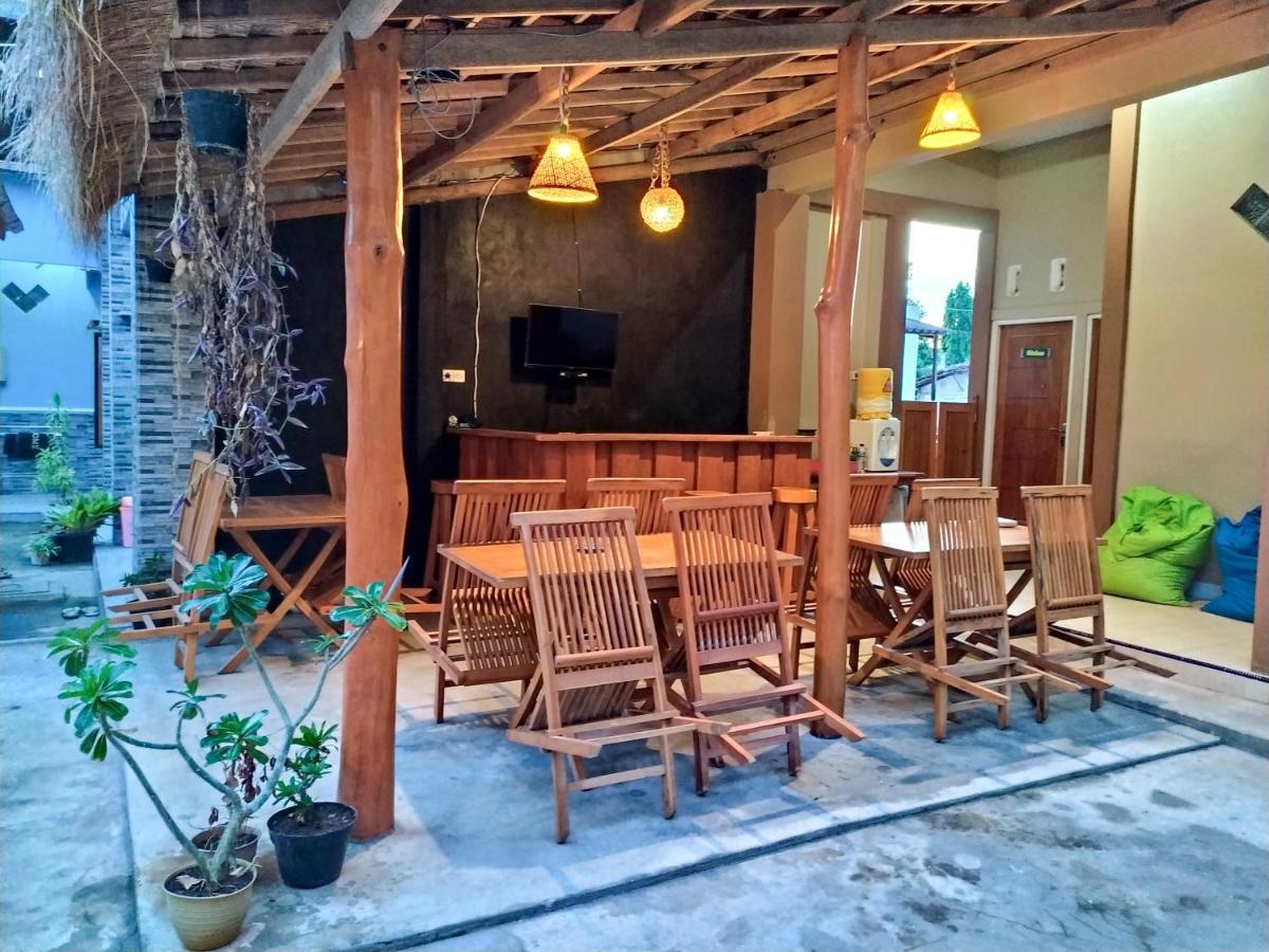 Asta Homestay Îles Îles Karimunjawa Extérieur photo