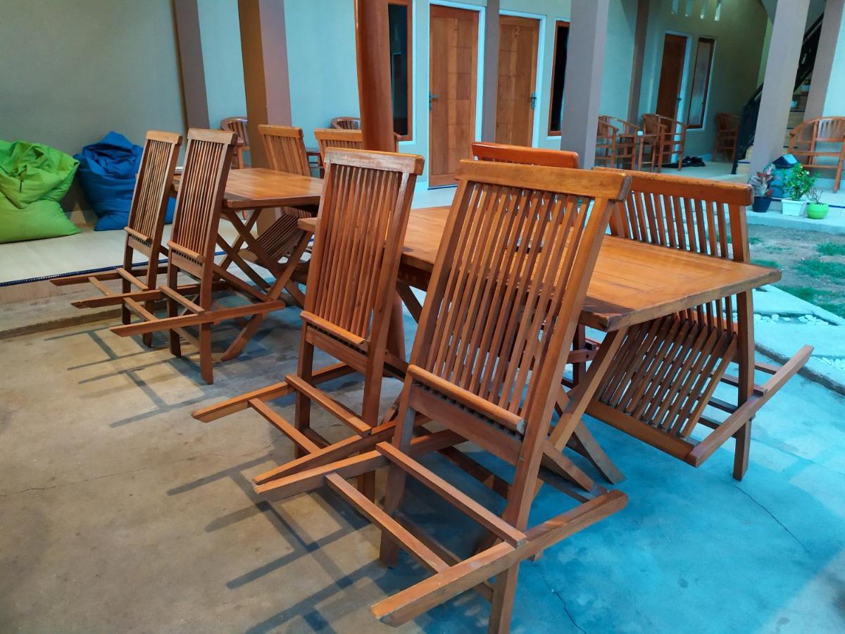 Asta Homestay Îles Îles Karimunjawa Extérieur photo